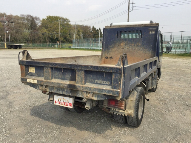 マツダタイタンダンプ小型（2t・3t）[写真02]