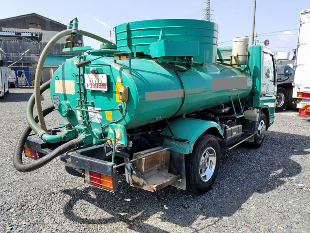 三菱ふそうキャンターバキュームカー小型（2t・3t）[写真02]