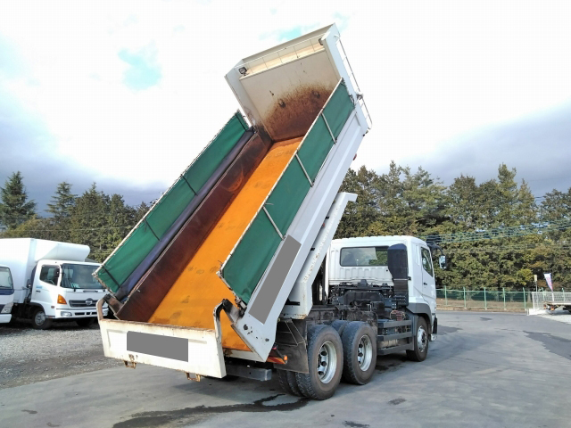 三菱ふそうスーパーグレートダンプ大型（10t）[写真02]