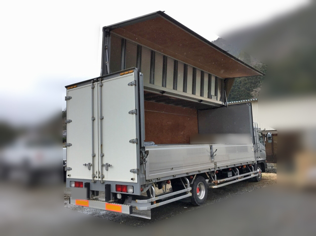 日野レンジャーアルミウイング中型（4t）[写真02]