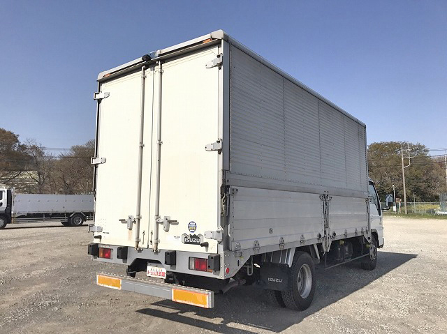 いすゞエルフアルミウイング小型（2t・3t）[写真02]