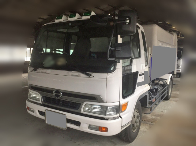 日野レンジャーパッカー車（塵芥車）増トン（6t・8t）[写真01]