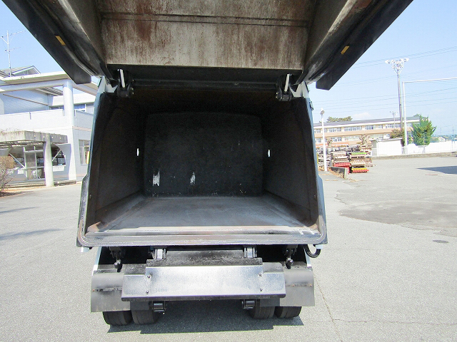 日野デュトロパッカー車（塵芥車）小型（2t・3t）[写真11]