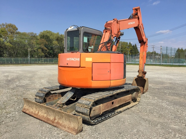 日立ミニユンボ（ミニバックホー）[写真02]