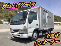 いすゞエルフアルミバン小型（2t・3t）[写真01]