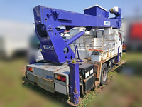 いすゞエルフ高所作業車小型（2t・3t）[写真02]