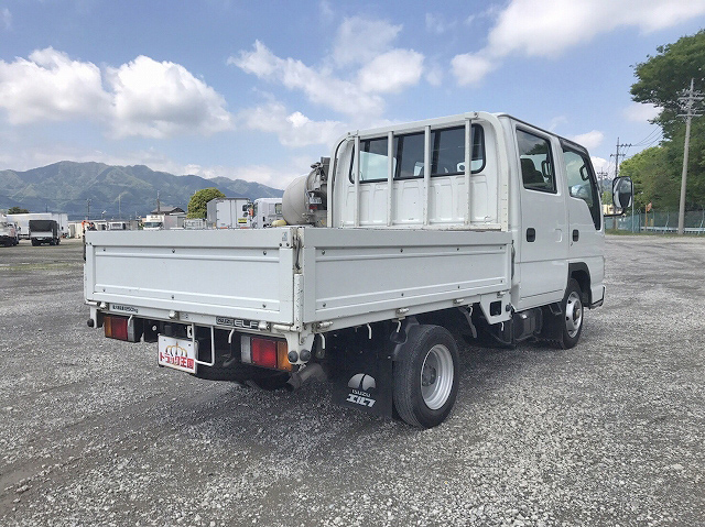 いすゞエルフダブルキャブ（Wキャブ）小型（2t・3t）[写真02]