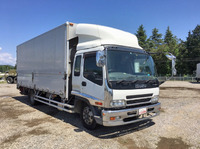 いすゞフォワードアルミウイング増トン（6t・8t）[写真02]