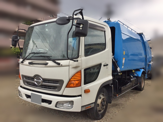 日野レンジャーパッカー車（塵芥車）中型（4t）BKG-FC7JGYA [写真01]