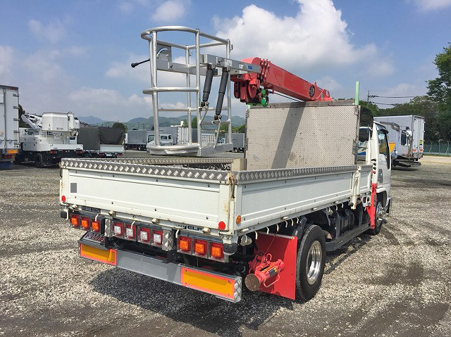 いすゞエルフユニック4段小型（2t・3t）[写真02]