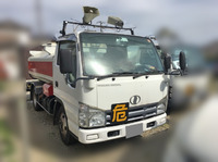 UDトラックスコンドルタンク車（タンクローリー）小型（2t・3t）[写真01]