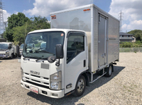 いすゞエルフアルミバン小型（2t・3t）[写真01]