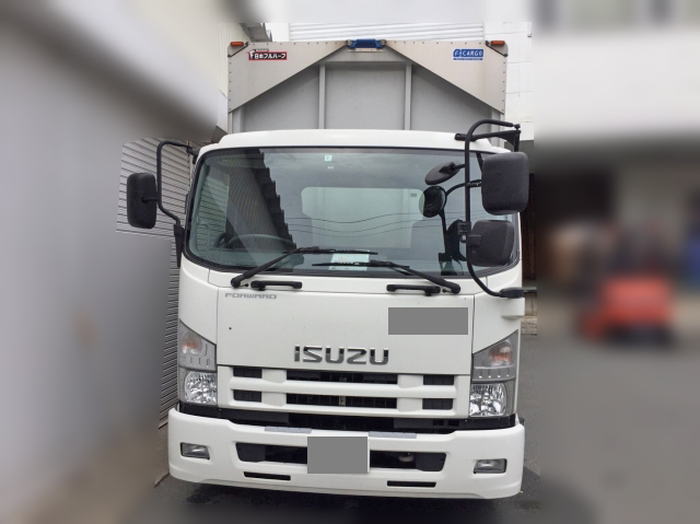 いすゞフォワードアルミウイング中型（4t）[写真02]