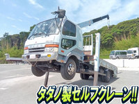 三菱ふそうファイターセルフクレーン3段中型（4t）[写真01]