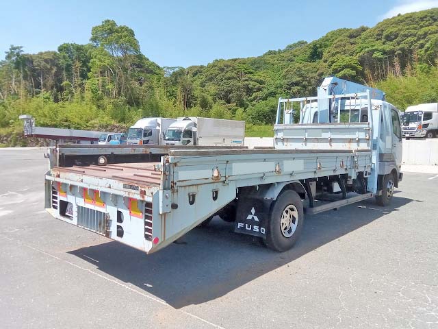 三菱ふそうファイターセルフクレーン3段中型（4t）[写真02]