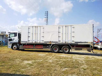 UDトラックスクオン冷凍車（冷蔵車）大型（10t）[写真05]