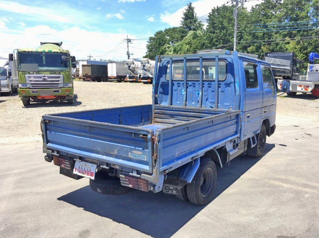 マツダタイタンダブルキャブ（Wキャブ）小型（2t・3t）[写真02]