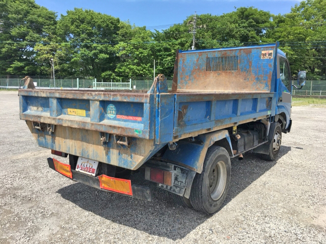 日野デュトロローダーダンプ小型（2t・3t）[写真02]