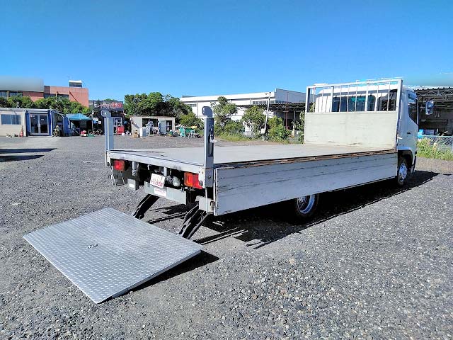 日野レンジャーアルミブロック中型（4t）[写真02]