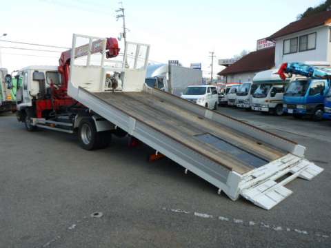 いすゞフォワードセーフティクレーン3段増トン（6t・8t）[写真02]