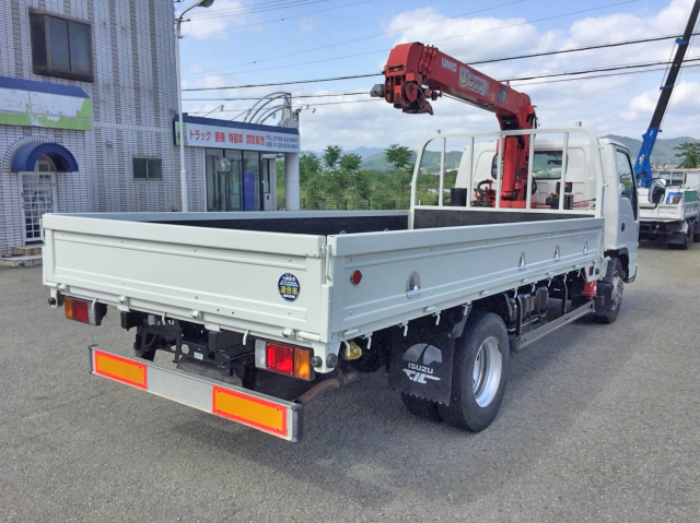 いすゞエルフユニック4段小型（2t・3t）[写真02]