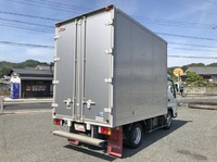 いすゞエルフアルミバン小型（2t・3t）[写真02]