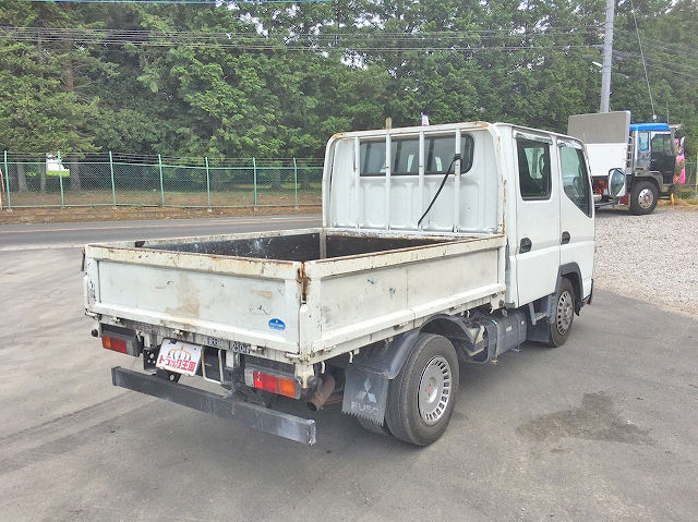 三菱ふそうキャンターガッツダブルキャブ（Wキャブ）小型（2t・3t）[写真02]