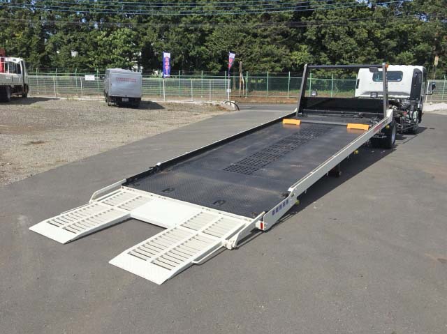 いすゞエルフセーフティローダー小型（2t・3t）[写真02]