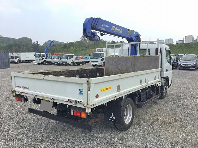 三菱ふそうキャンタークレーン4段小型（2t・3t）[写真02]