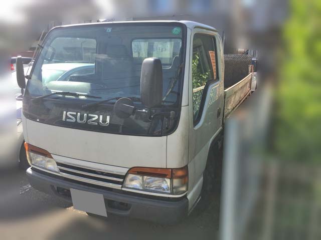 いすゞエルフ平ボディ小型（2t・3t）[写真01]