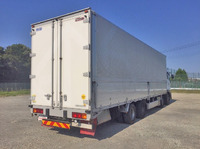 UDトラックスクオンアルミウイング大型（10t）[写真02]