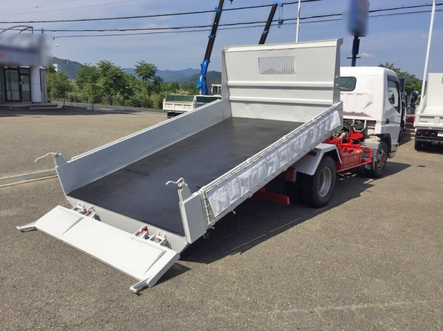 三菱ふそうキャンターローダーダンプ小型（2t・3t）[写真02]