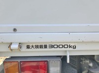 いすゞエルフ平ボディ小型（2t・3t）[写真10]