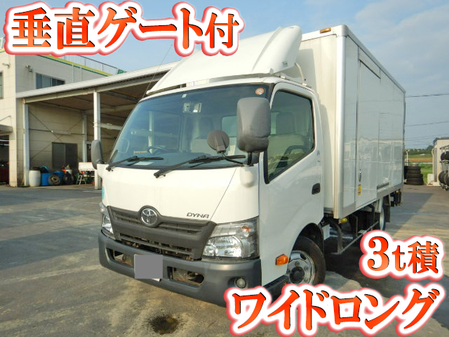 トヨタダイナパネルバン小型（2t・3t）[写真01]