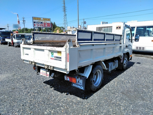 日野デュトロダンプ小型（2t・3t）[写真02]