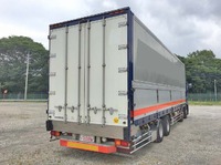 日野プロフィアパネルウイング大型（10t）[写真02]