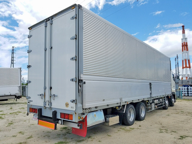 日野プロフィアアルミウイング大型（10t）[写真02]