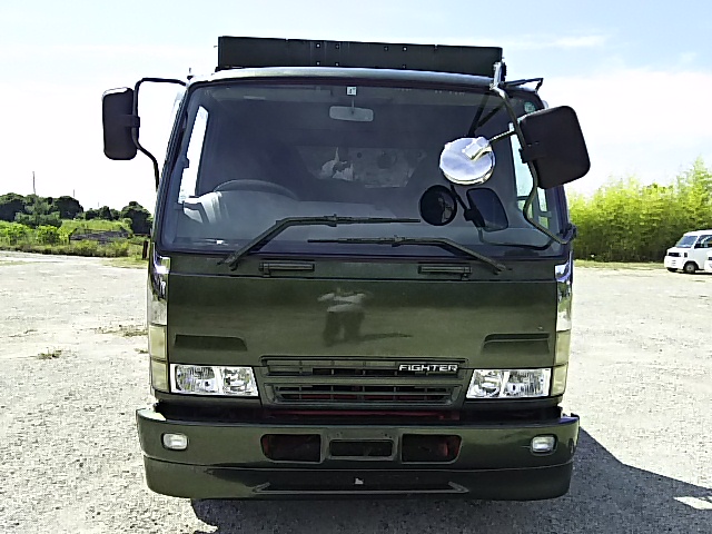 三菱ふそうファイター平ボディ中型（4t）[写真02]