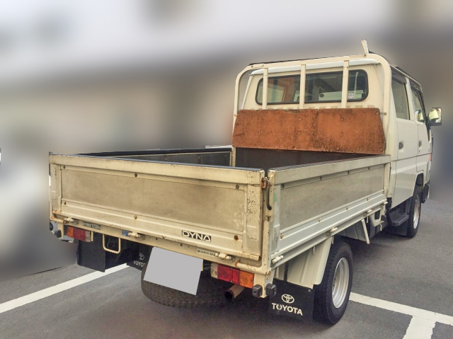 トヨタダイナダブルキャブ（Wキャブ）小型（2t・3t）[写真02]