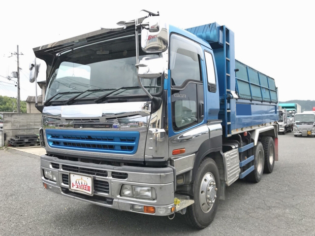 いすゞギガダンプ大型（10t）[写真01]
