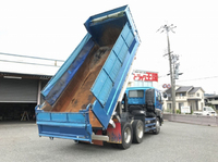 いすゞギガダンプ大型（10t）[写真02]