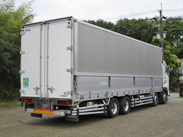 日野プロフィアアルミウイング大型（10t）[写真02]