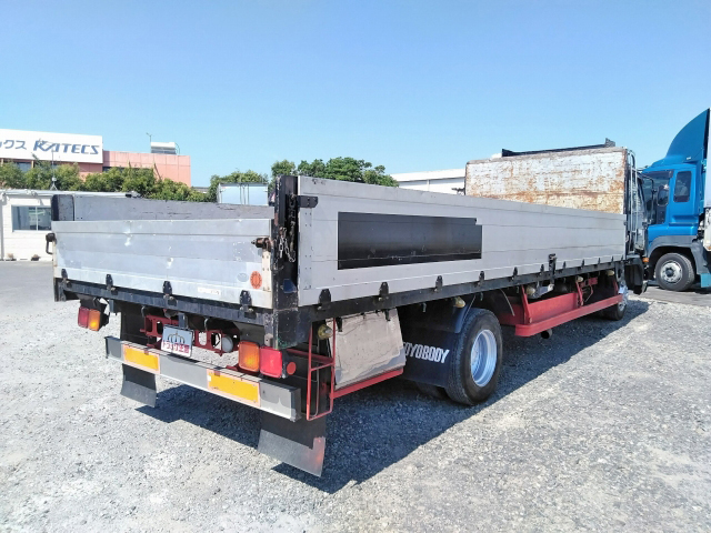 UDトラックスコンドルアルミブロック中型（4t）[写真02]