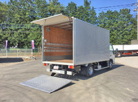 いすゞエルフアルミバン小型（2t・3t）[写真02]