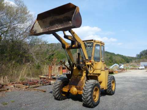 三菱重工タイヤショベル（ホイルローダー）[写真01]