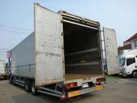 いすゞギガアルミウイング大型（10t）[写真02]