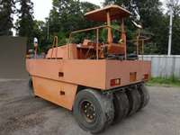 サカイタイヤローラ[写真02]