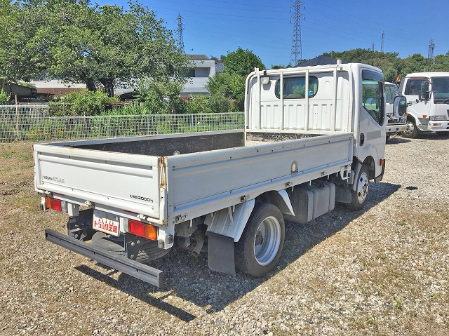 日産アトラス平ボディ小型（2t・3t）[写真02]