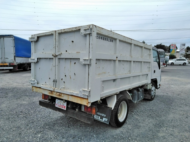 いすゞエルフ深ダンプ（土砂禁ダンプ）小型（2t・3t）[写真02]