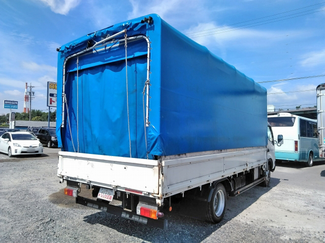 日野デュトロ幌ウイング小型（2t・3t）[写真02]